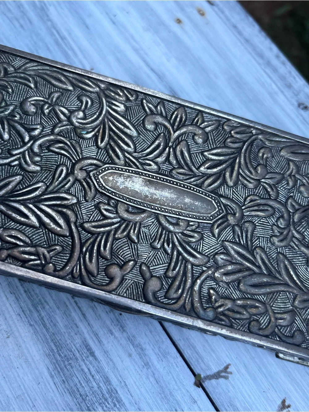 Ornate Silver-Tone Men's Cufflink Box - Embossed Floral Design